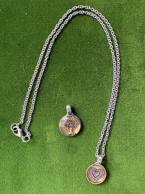 🌳💟ARTISAN Necklace w/ Heart & Tree of Life Charms on 20” Chain